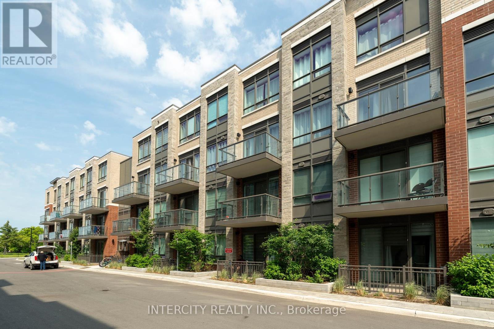 131 - 85 ATTMAR DRIVE, Brampton, Ontario