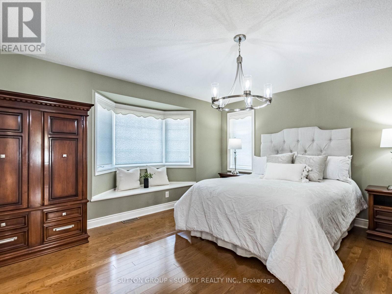 7123 Gillespie Lane, Mississauga, Ontario  L5W 1E8 - Photo 28 - W12424687