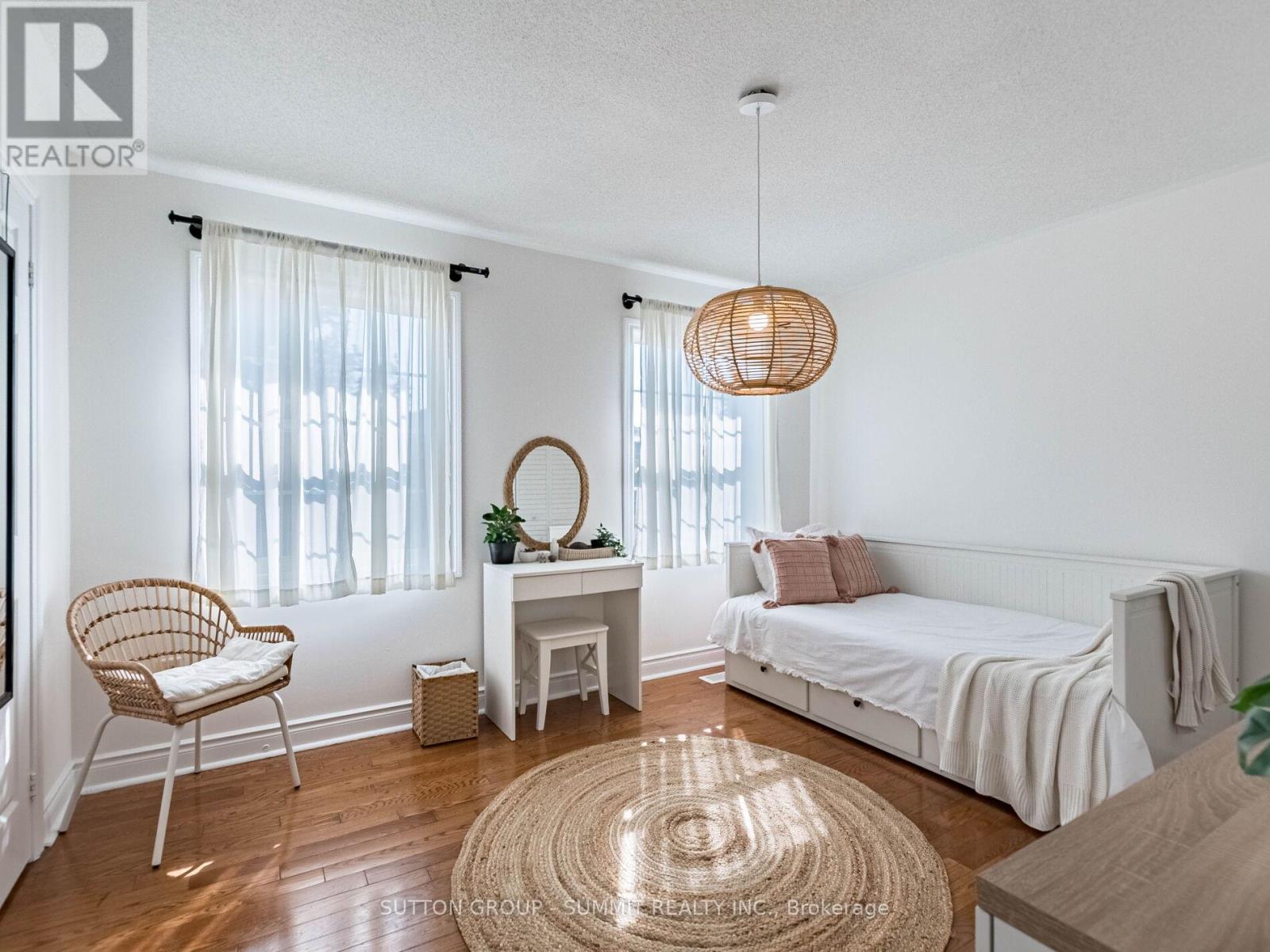 7123 Gillespie Lane, Mississauga, Ontario  L5W 1E8 - Photo 31 - W12424687