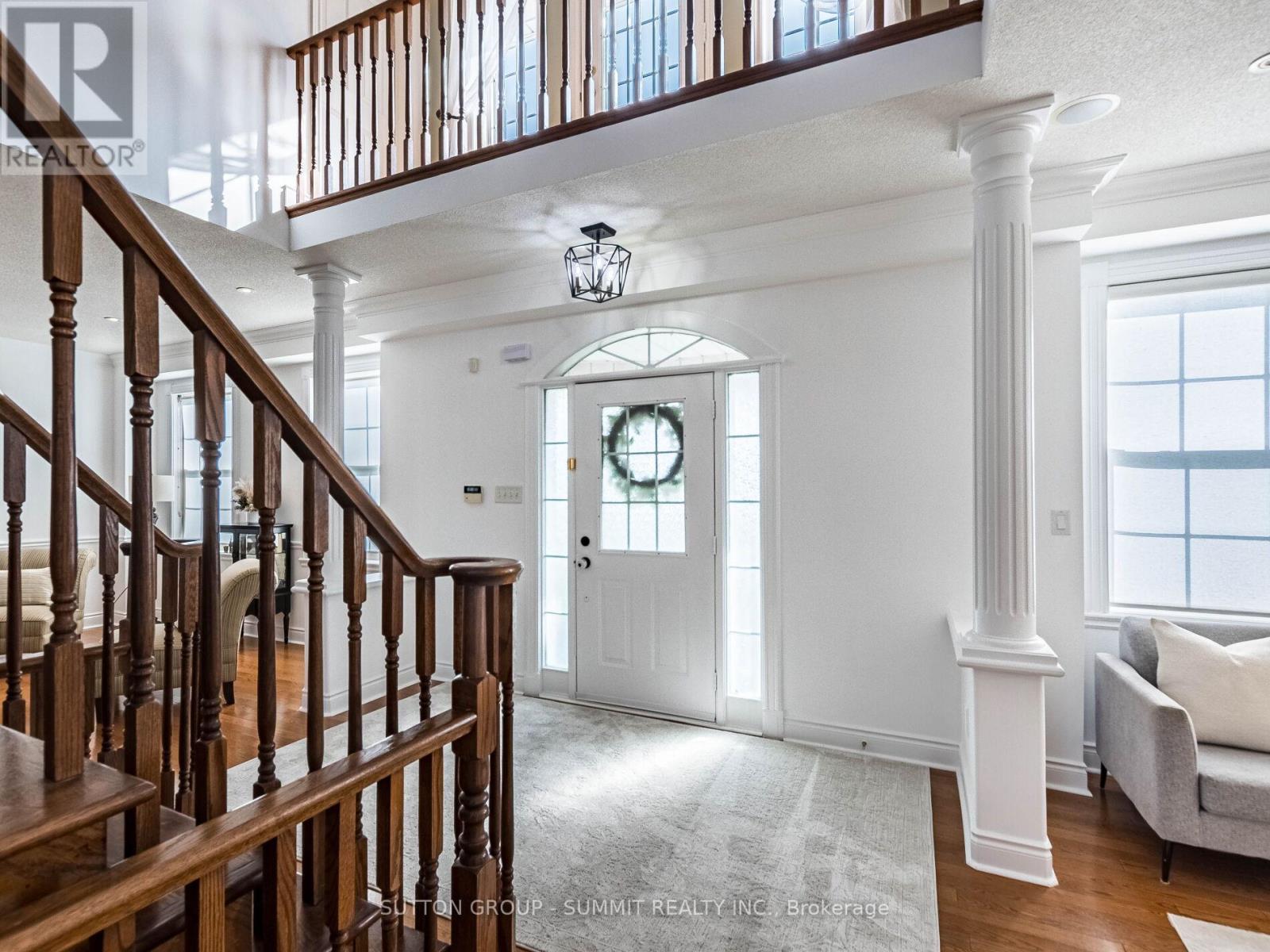 7123 Gillespie Lane, Mississauga, Ontario  L5W 1E8 - Photo 6 - W12424687