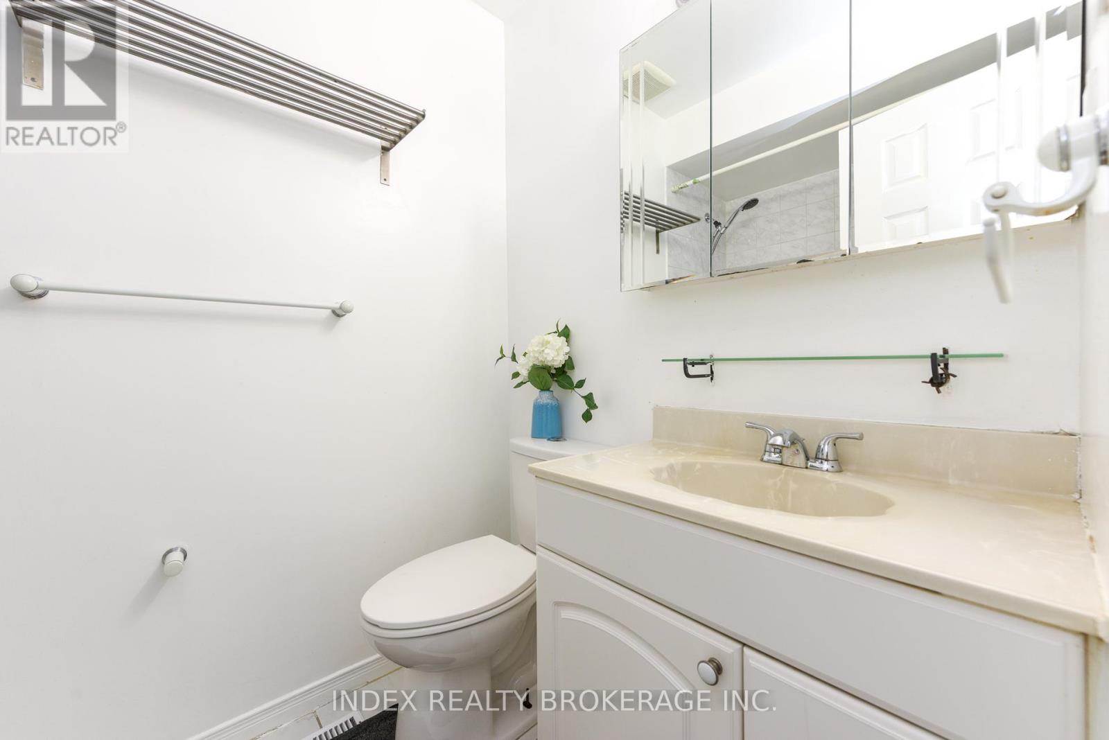 50 - 7475 Goreway Drive, Mississauga, Ontario  L4T 3T3 - Photo 34 - W12424690