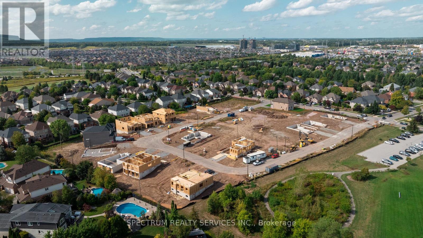 4307 Lidia Way, Burlington, Ontario  L7M 4T7 - Photo 7 - W12424696