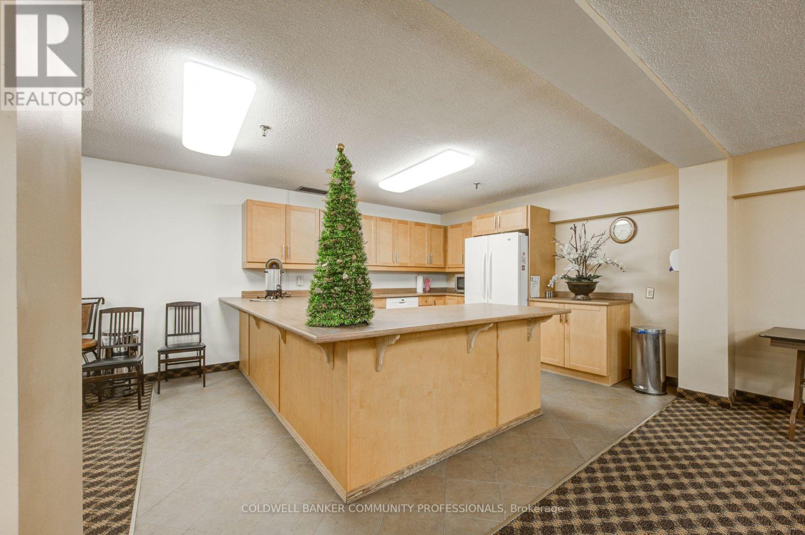 503 - 1225 North Shore Boulevard E, Burlington, Ontario  L7S 1Z6 - Photo 27 - W12424713