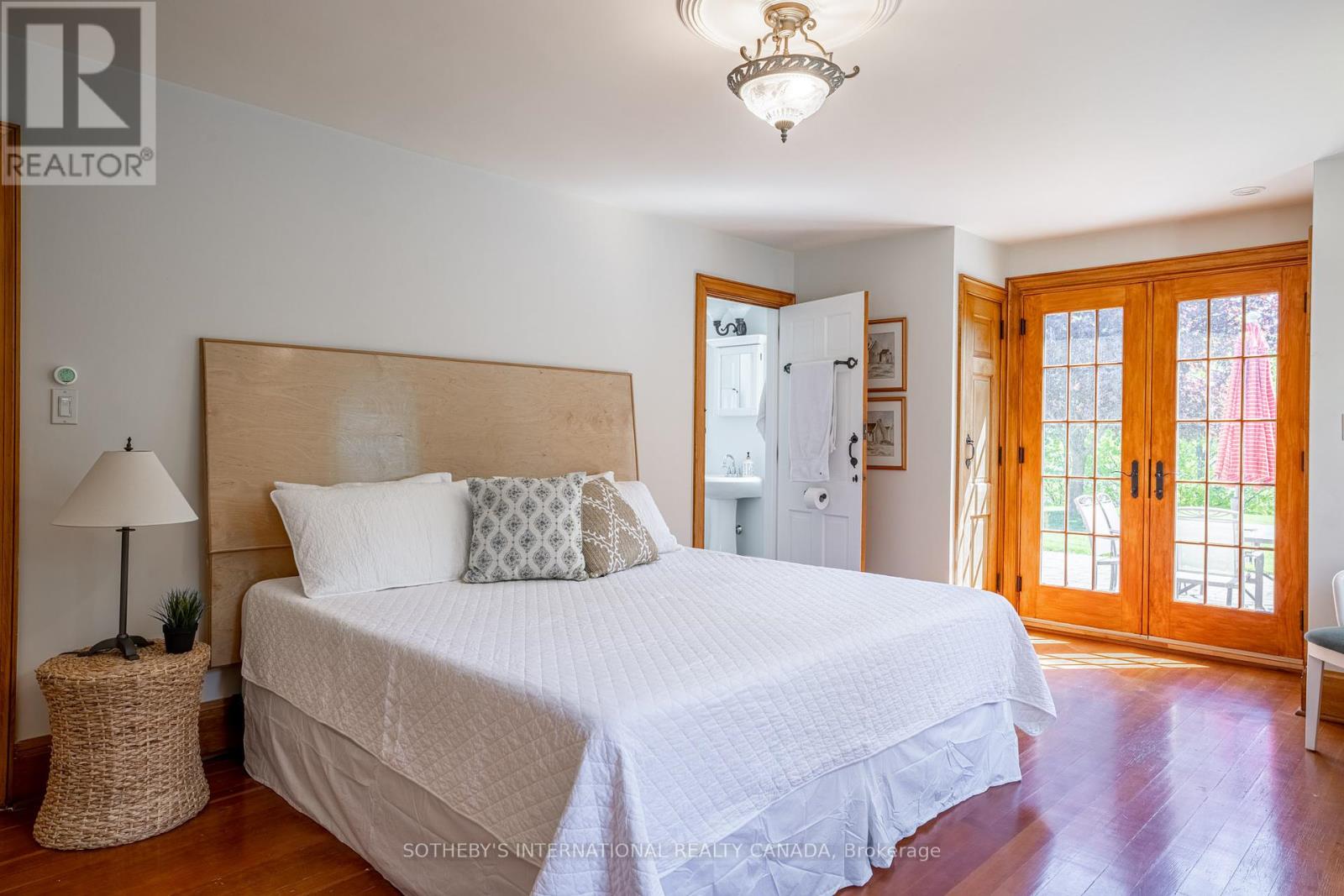 220 Old Yonge Street, Aurora, Ontario  L4G 6J6 - Photo 17 - N12377420