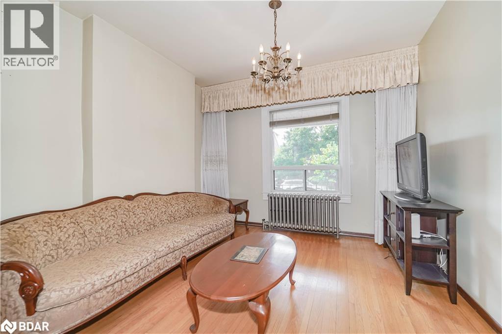 411 Westmoreland Avenue N, Toronto, Ontario  M6H 3A6 - Photo 3 - 40773184