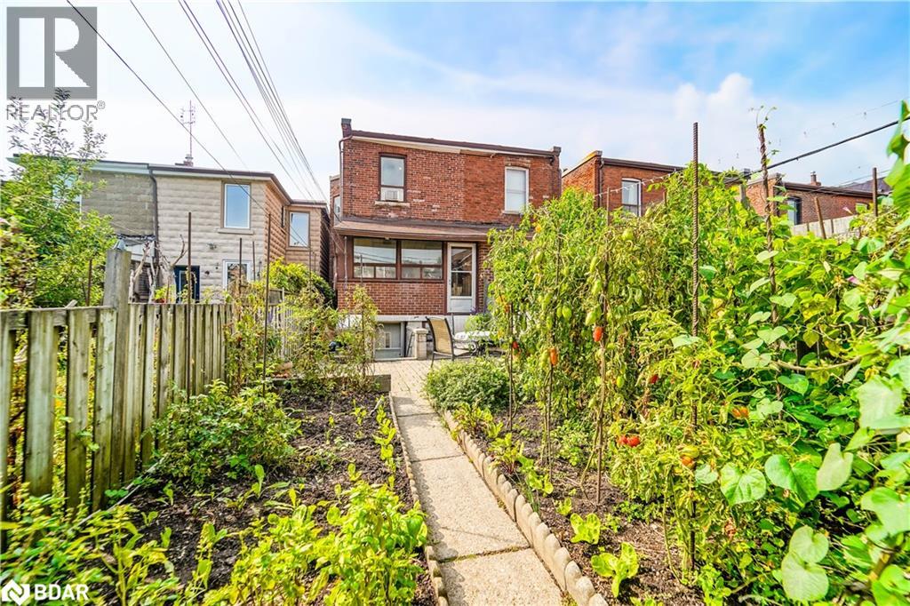 411 Westmoreland Avenue N, Toronto, Ontario  M6H 3A6 - Photo 8 - 40773184