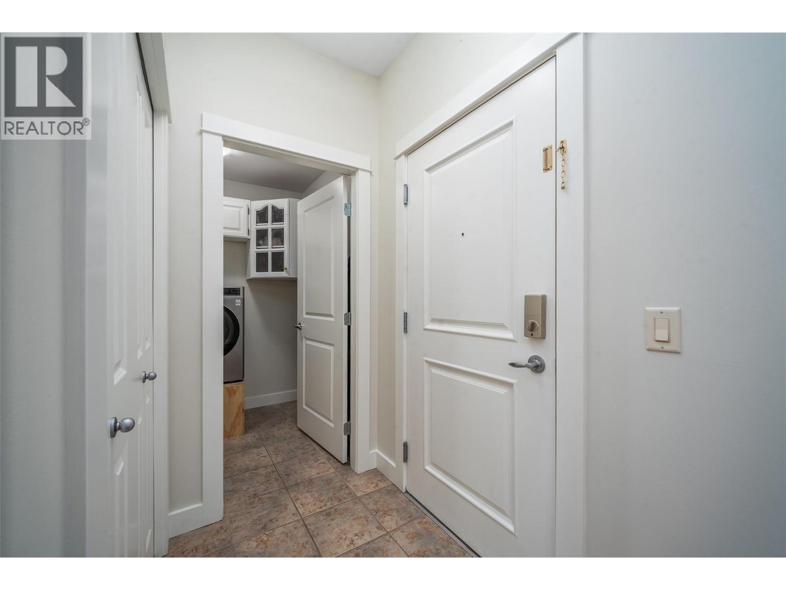 2611 Stillwater Way Unit# 109 Lake Country Photo 24