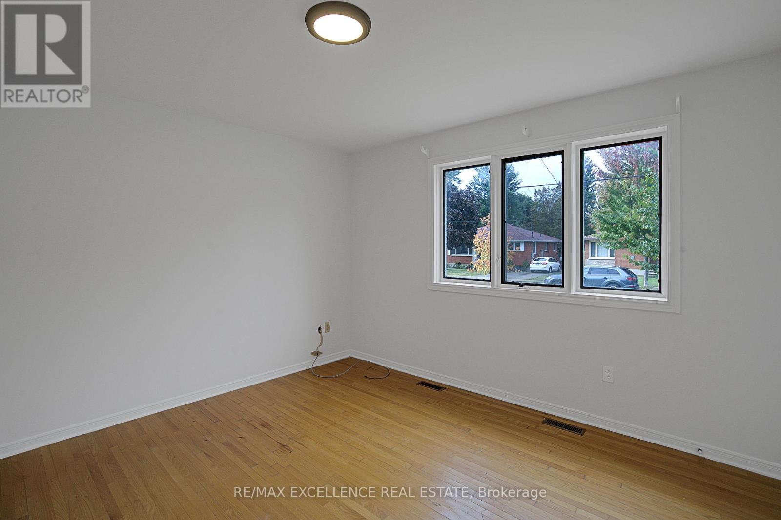 1595 Borden Street, London East, Ontario  N5W 2P9 - Photo 12 - X12424583