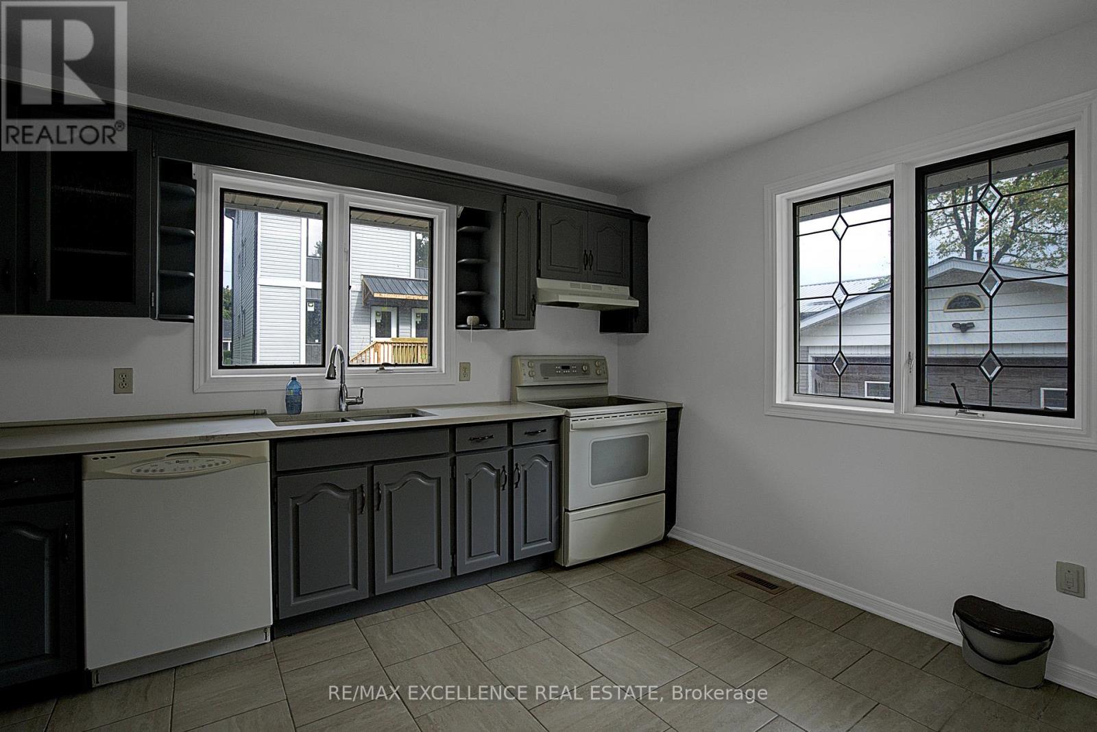 1595 Borden Street, London East, Ontario  N5W 2P9 - Photo 21 - X12424583