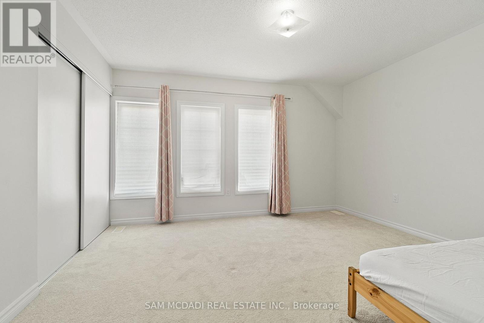 97 Tumblewood Place, Welland, Ontario  L3B 0J3 - Photo 17 - X12424689
