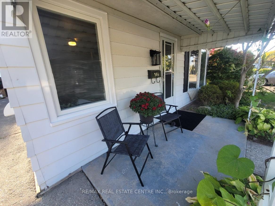 146 Whitley Street, Cambridge, Ontario  N3H 4K6 - Photo 2 - X12424698