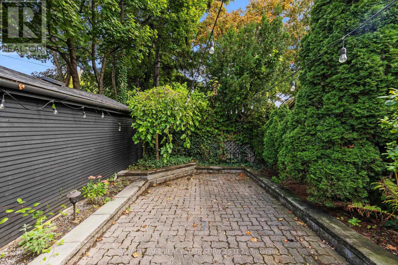 1565 Mount Pleasant Road, Toronto, Ontario  M4N 2V4 - Photo 41 - C12424241