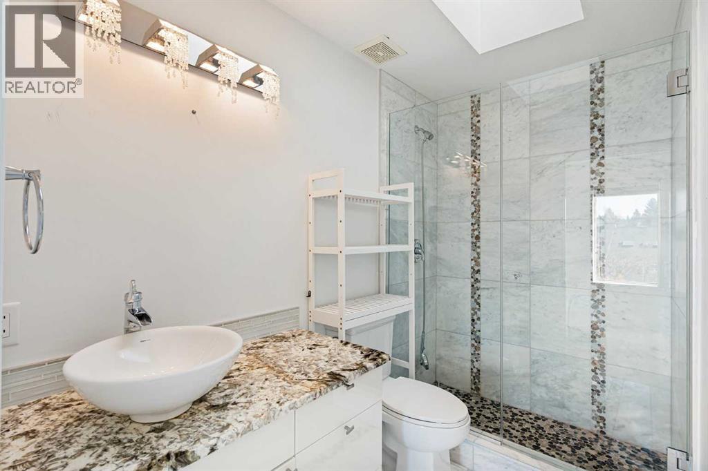 5503 Strathcona Hill Sw, Calgary, Alberta  T3H 1S2 - Photo 24 - A2251494