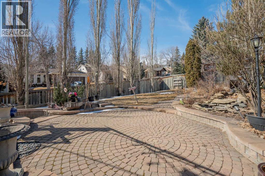 5503 Strathcona Hill Sw, Calgary, Alberta  T3H 1S2 - Photo 46 - A2251494