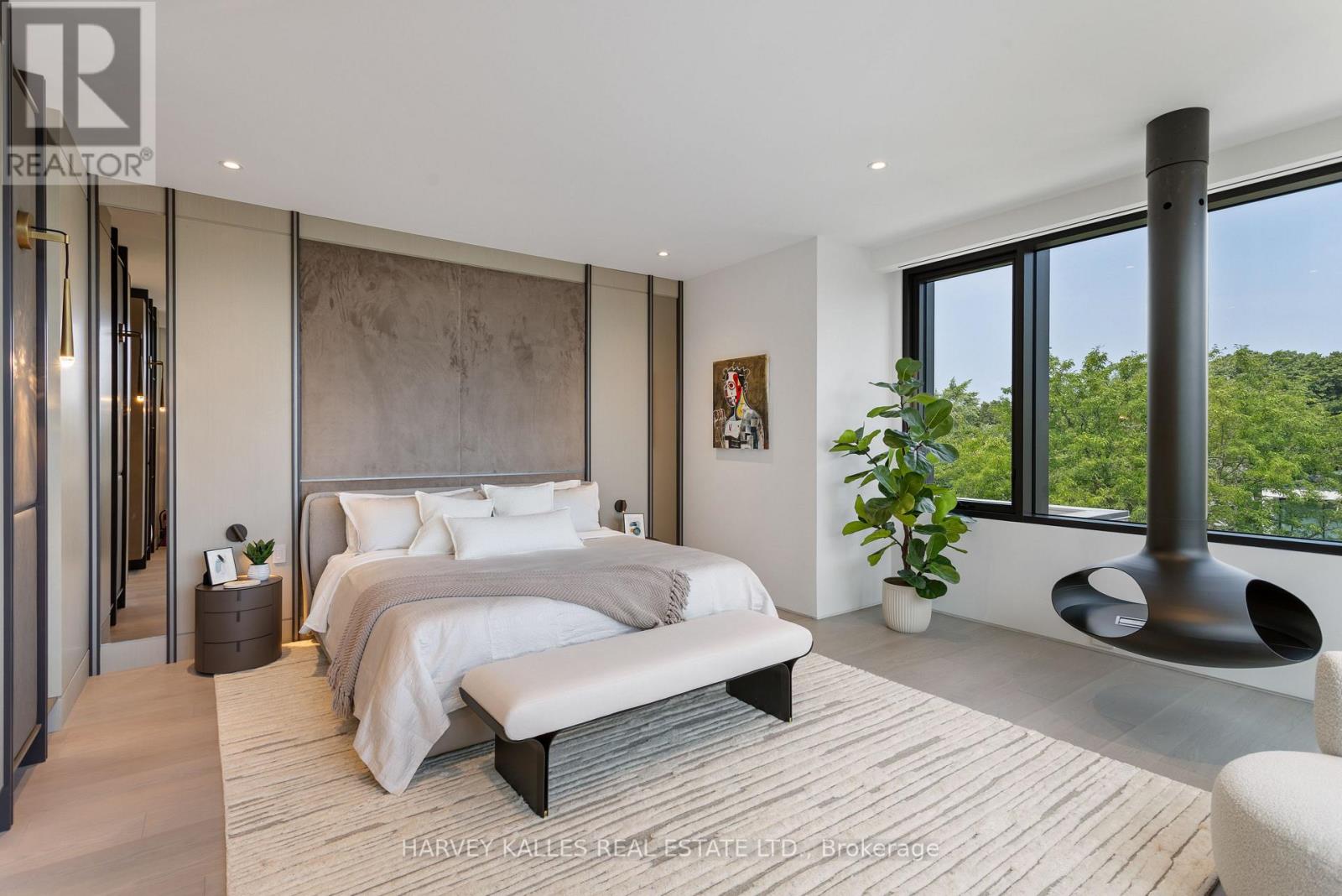 211 Dunvegan Road, Toronto (Forest Hill South), Ontario  M5P 2P3 - Photo 16 - C12424722