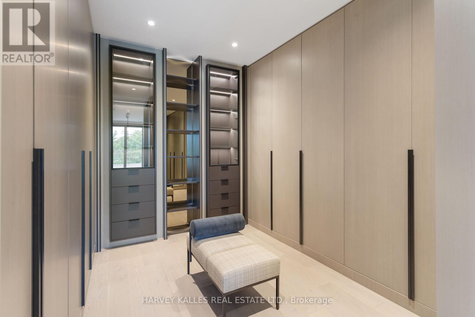 211 Dunvegan Road, Toronto (Forest Hill South), Ontario  M5P 2P3 - Photo 19 - C12424722