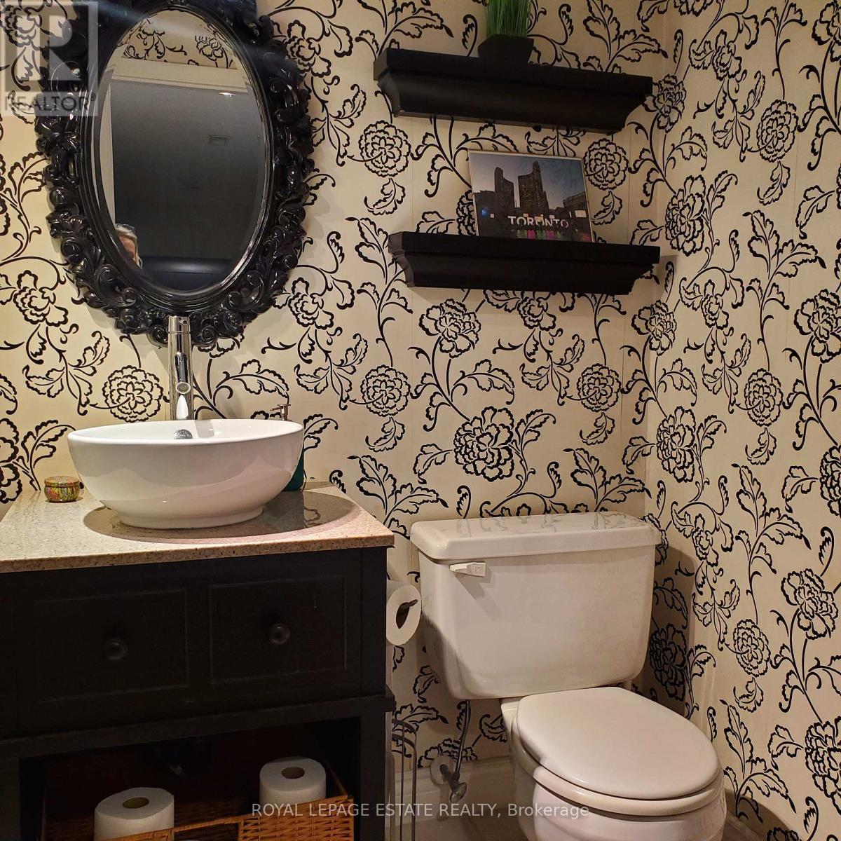 Th1 - 73 Upper Canada Drive, Toronto (St. Andrew-Windfields), Ontario  M2P 2A2 - Photo 17 - C12424747