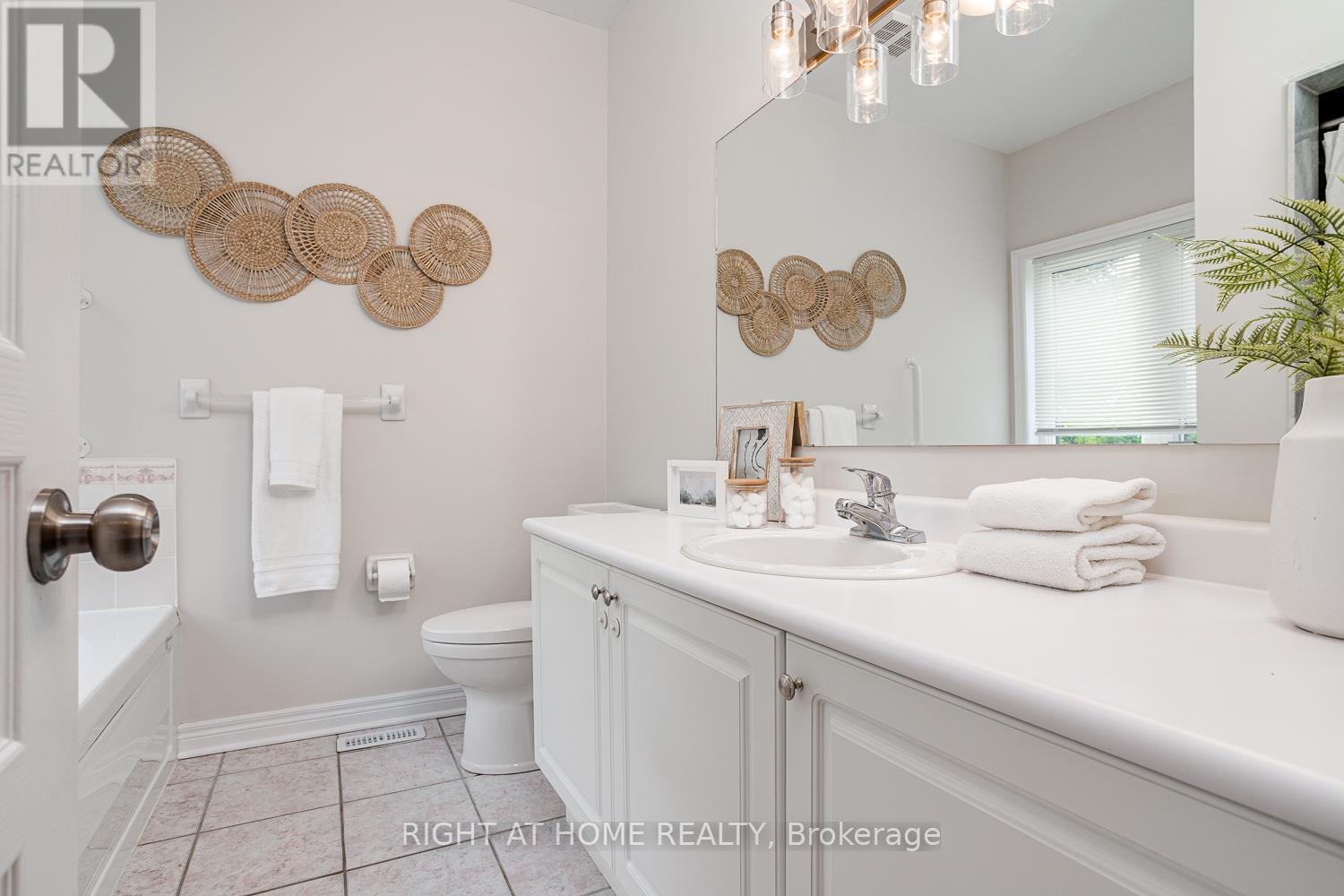 100 Earl Cuddie Boulevard, Scugog (Port Perry), Ontario  L9L 1T3 - Photo 17 - E12424716