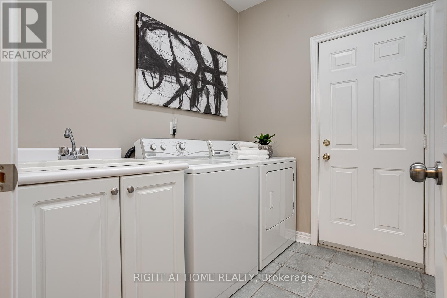 100 Earl Cuddie Boulevard, Scugog (Port Perry), Ontario  L9L 1T3 - Photo 21 - E12424716