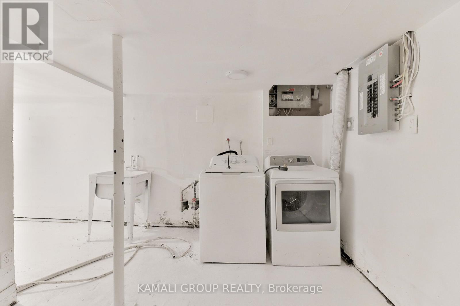 Unit 1 - 93 Mcmillan Drive, Oshawa, Ontario  L1G 3Z7 - Photo 12 - E12424732