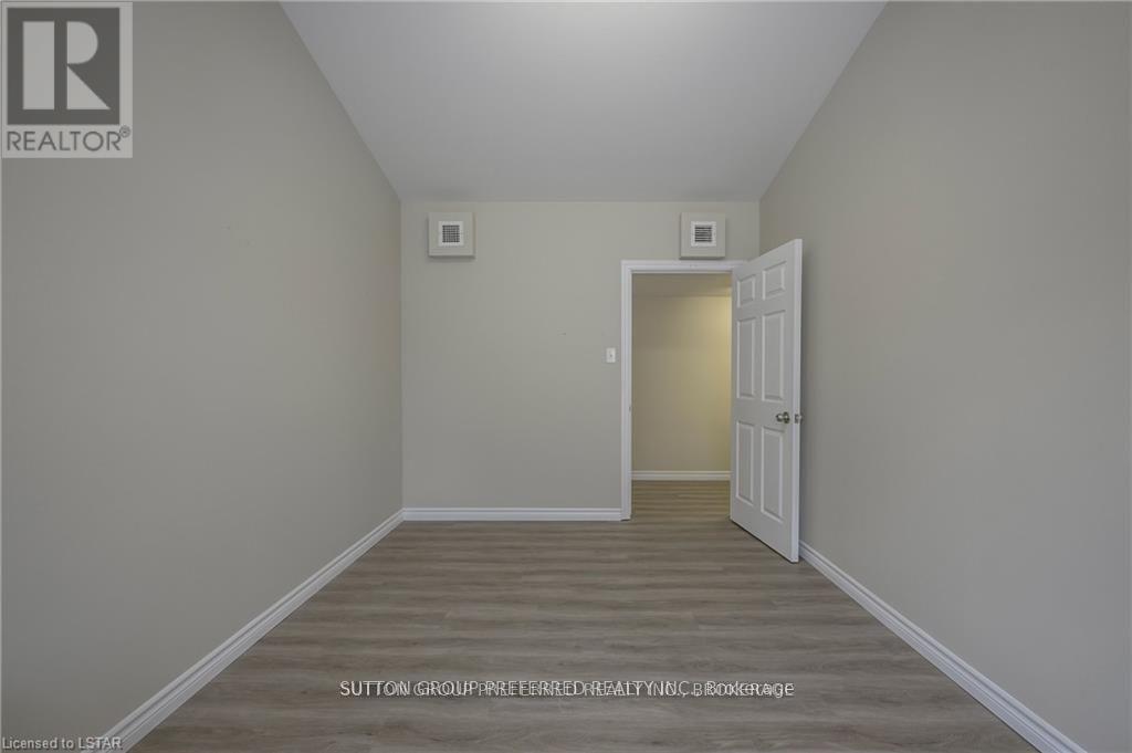 782 Industrial Road, London East, Ontario  N5V 3N2 - Photo 18 - X12424831