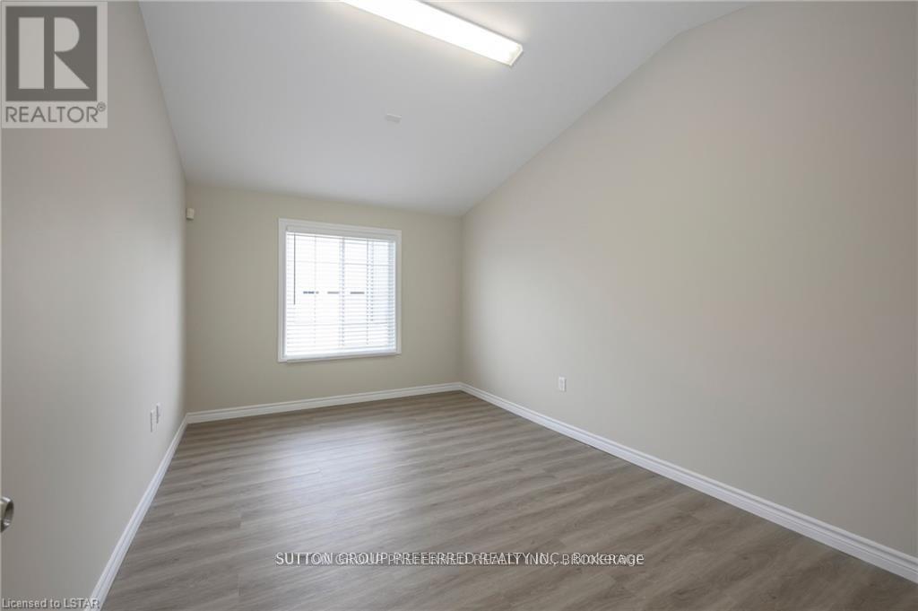 782 Industrial Road, London East, Ontario  N5V 3N2 - Photo 19 - X12424831