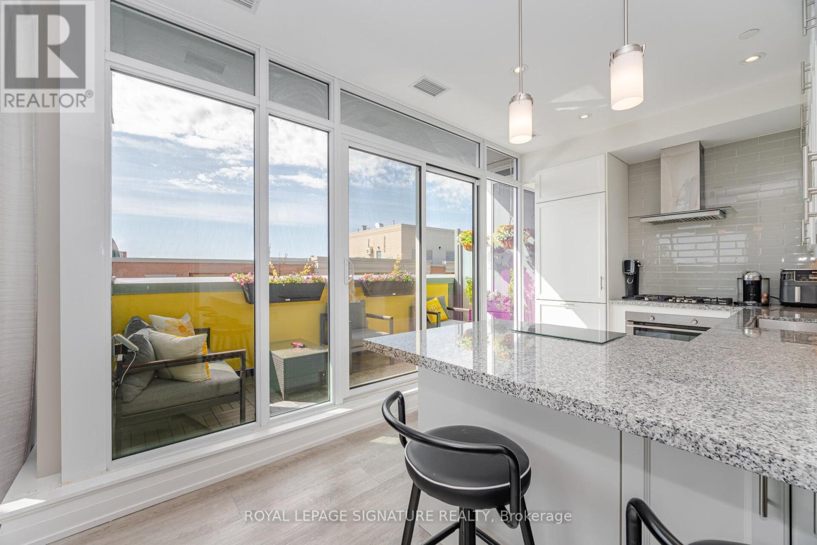 502 - 200 Woodbine Avenue, Toronto, Ontario  M4L 3P2 - Photo 11 - E12386969