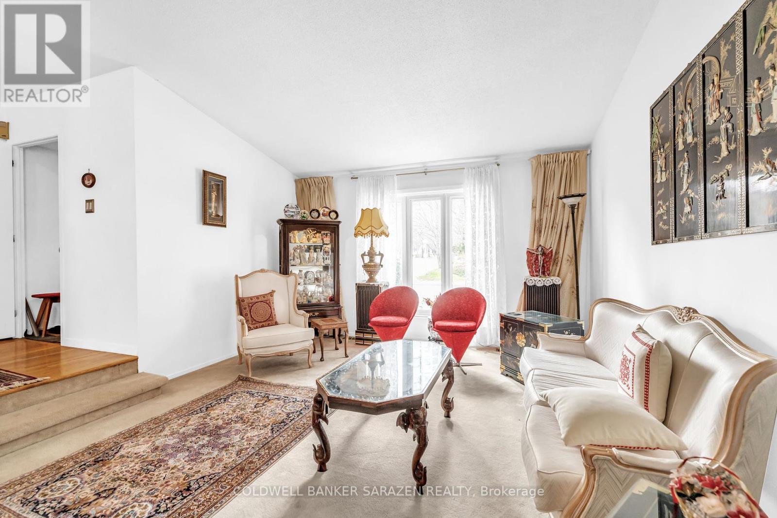 125 Lanark Avenue, Ottawa, Ontario  K1Z 8P6 - Photo 5 - X12121371