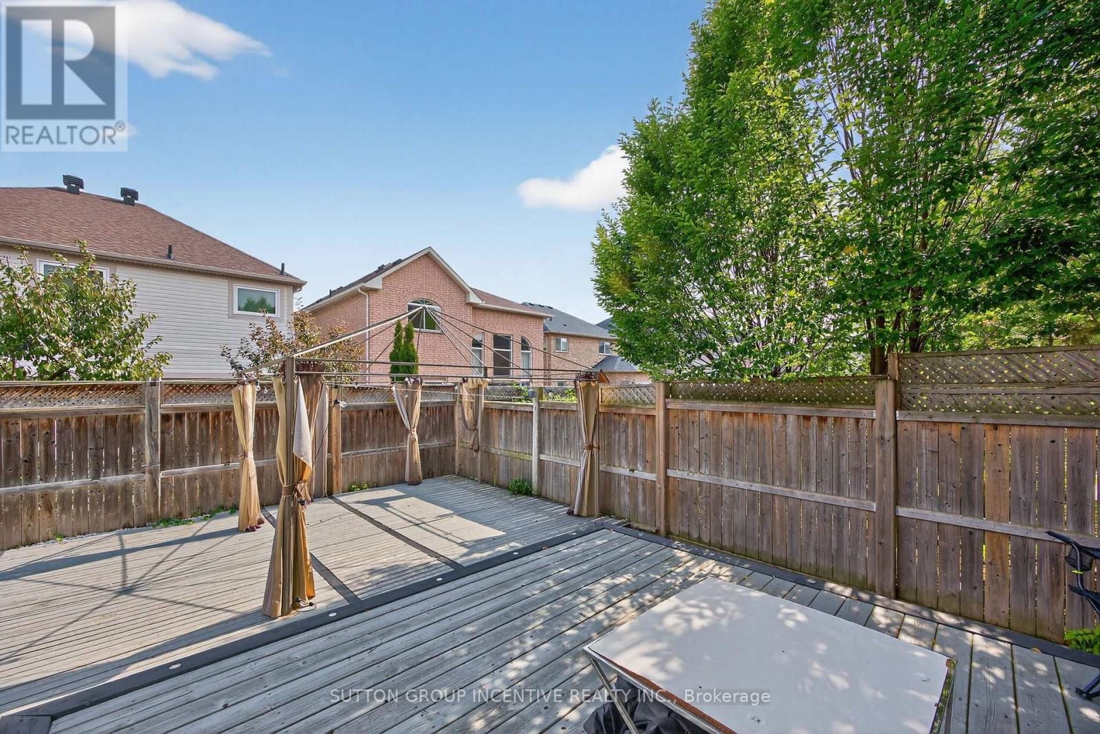 50 Tudor Crescent, Barrie, Ontario  L4M 0A8 - Photo 7 - S12412678