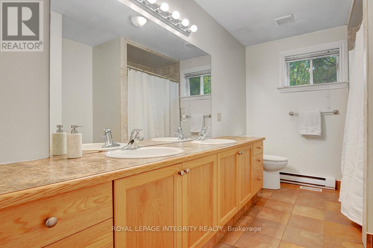 34 Bennett Street, Edwardsburgh/cardinal, Ontario  K0E 1X0 - Photo 26 - X12424838