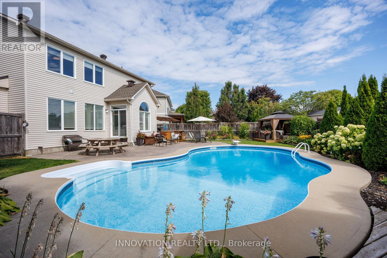 3719 Twin Falls Place, Ottawa, Ontario  K1V 1W7 - Photo 3 - X12424878