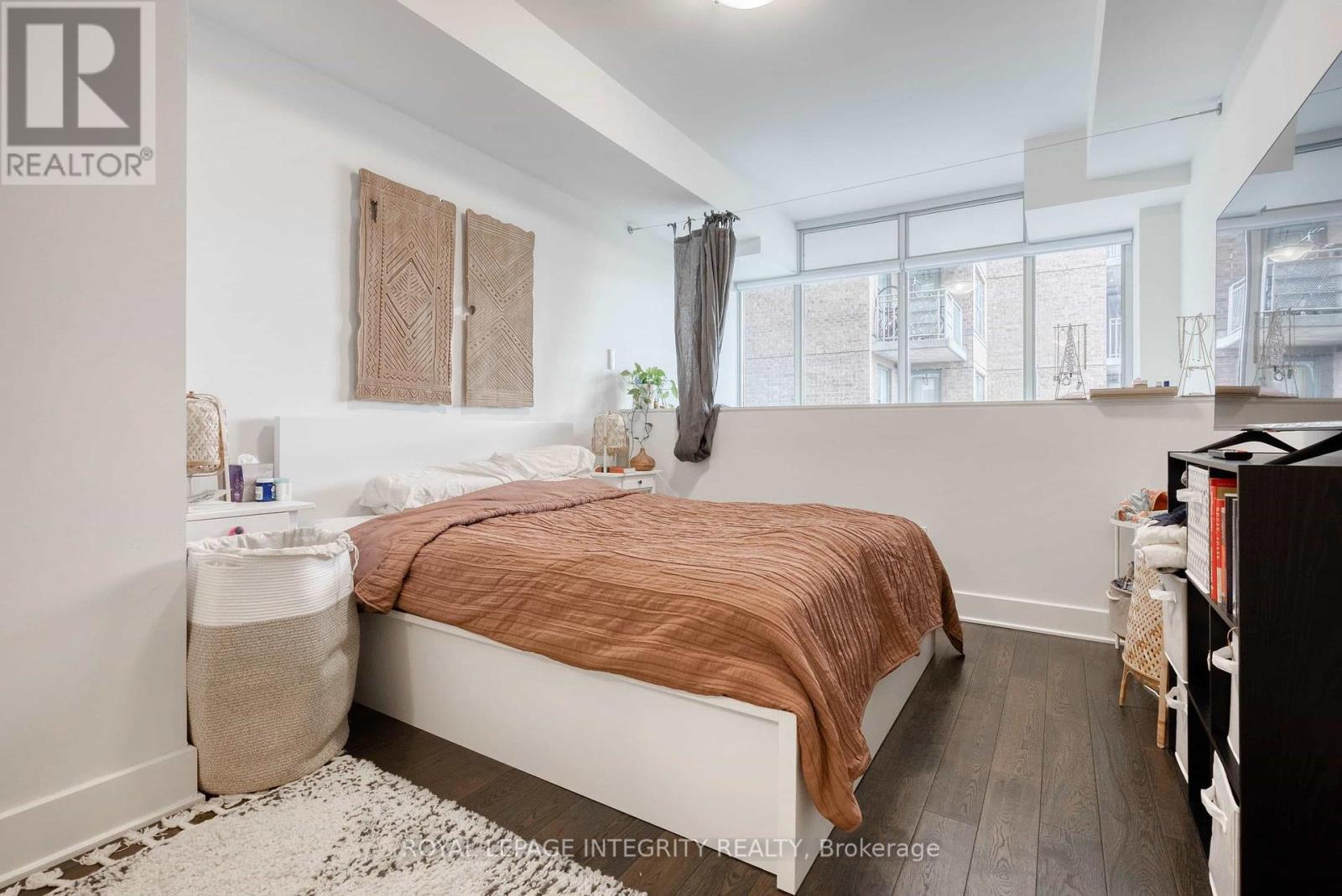 808 - 255 Bay Street, Ottawa, Ontario  K1R 0C5 - Photo 17 - X12424880