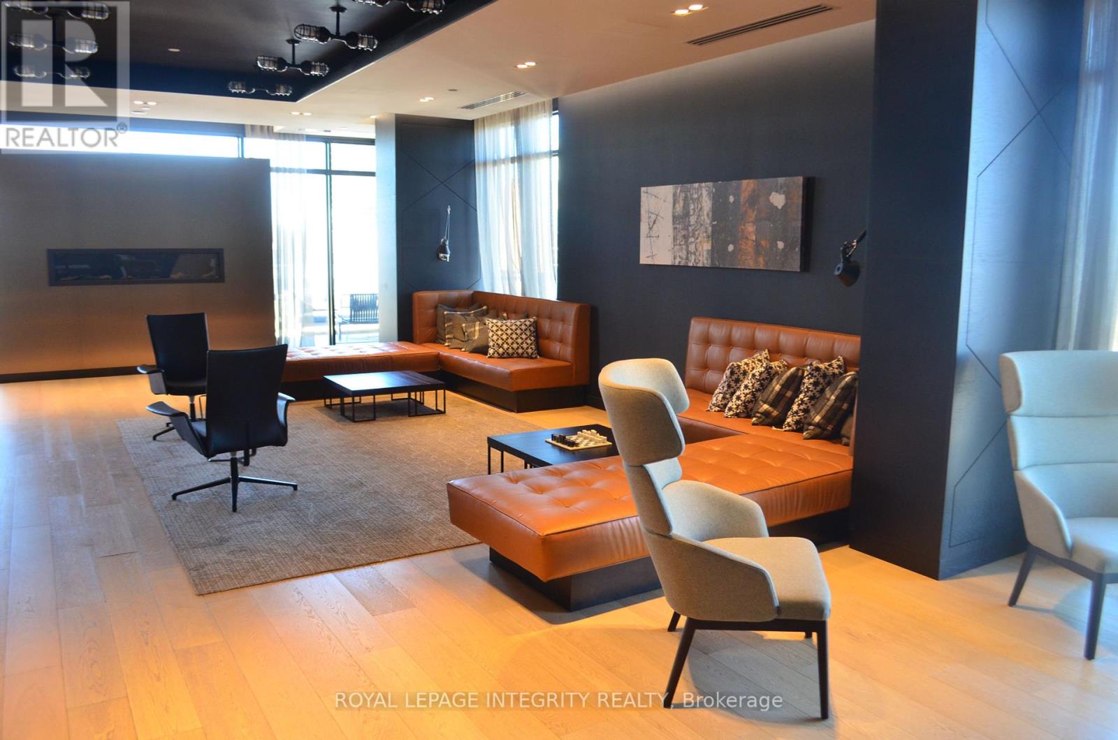 808 - 255 Bay Street, Ottawa, Ontario  K1R 0C5 - Photo 27 - X12424880