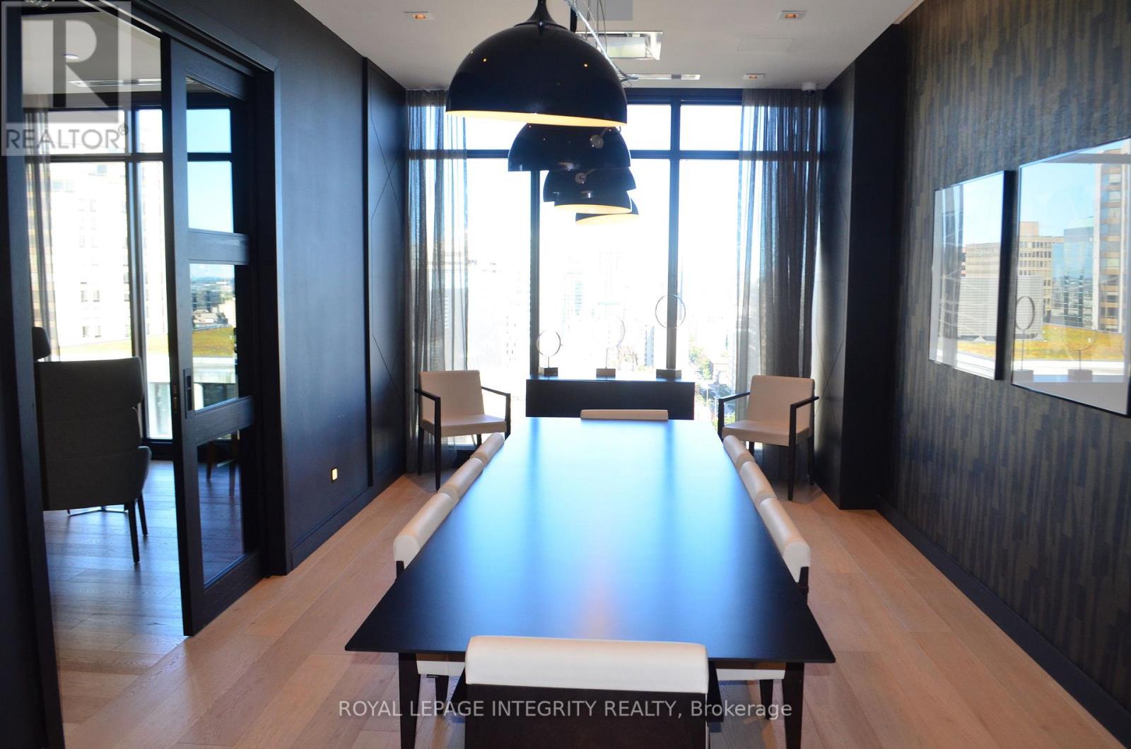 808 - 255 Bay Street, Ottawa, Ontario  K1R 0C5 - Photo 29 - X12424880