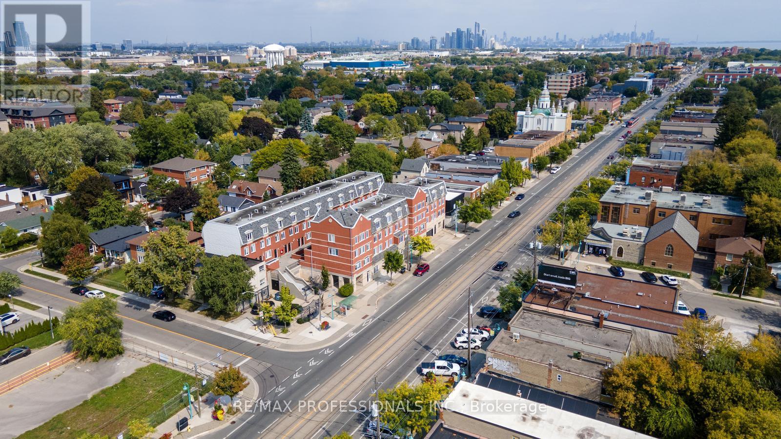 104 - 3400 Lake Shore Boulevard W, Toronto, Ontario  M8W 4Z9 - Photo 30 - W12424750