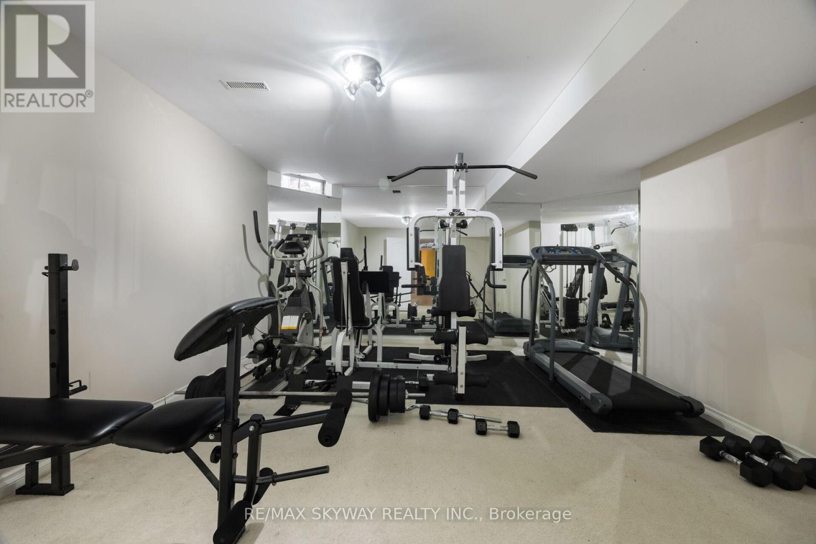57 Banington Crescent, Brampton, Ontario  L7A 1G3 - Photo 37 - W12424765