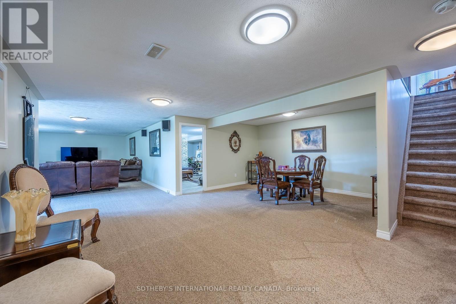 25 Birch Avenue, Norfolk (Port Dover), Ontario  N0A 1N6 - Photo 28 - X12424723