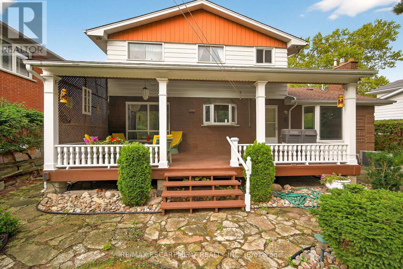 36 Blanche Court, Hamilton, Ontario  L8K 3P3 - Photo 38 - X12424745