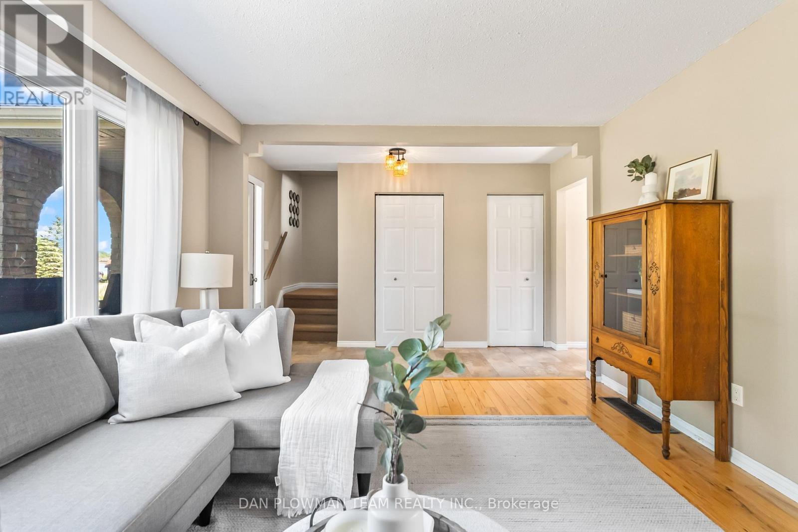 20 Owl Court, Kawartha Lakes, Ontario  K0M 2C0 - Photo 7 - X12424756