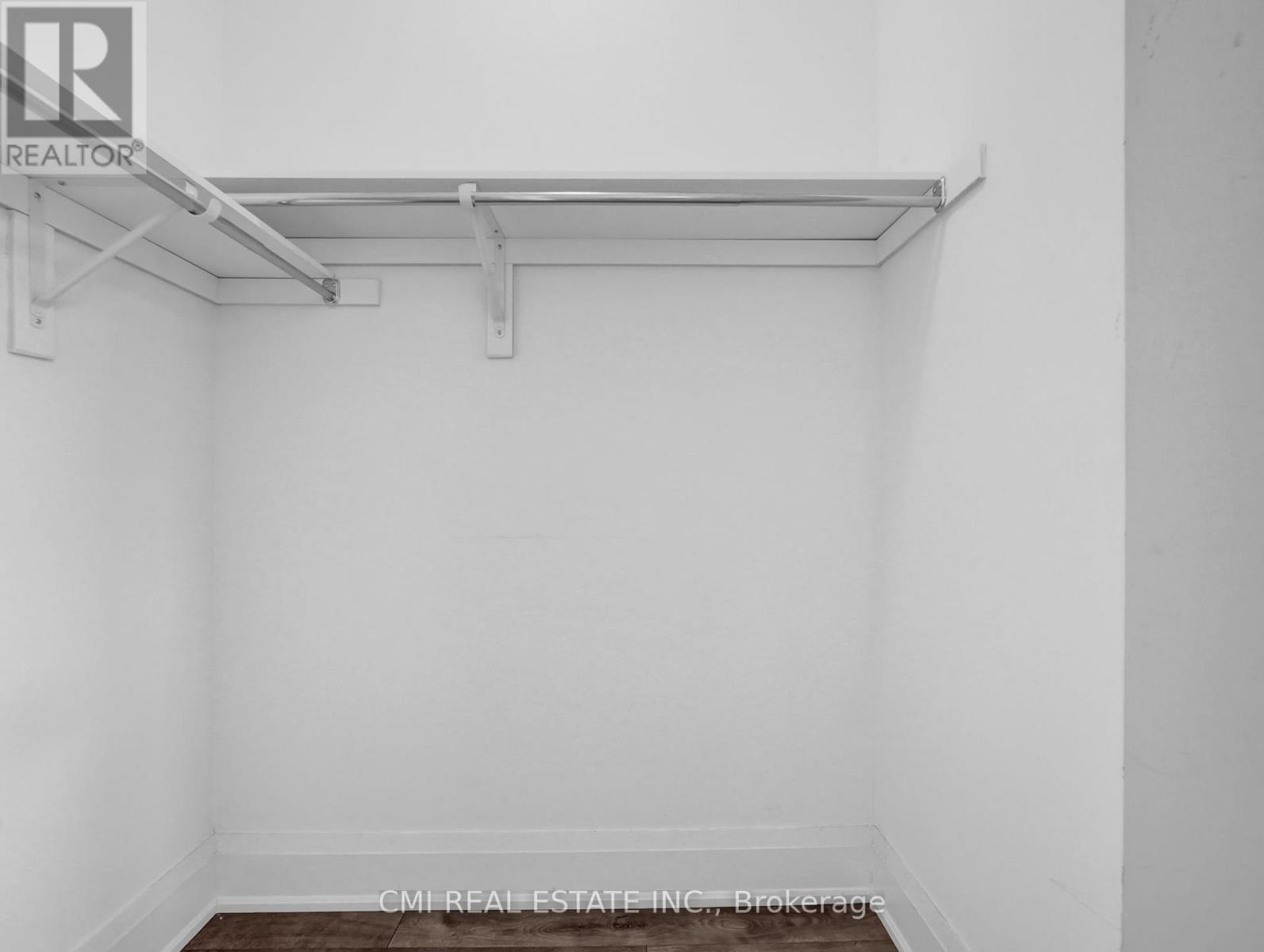 205 Agro Street, Hamilton, Ontario  L8B 1X7 - Photo 22 - X12424767
