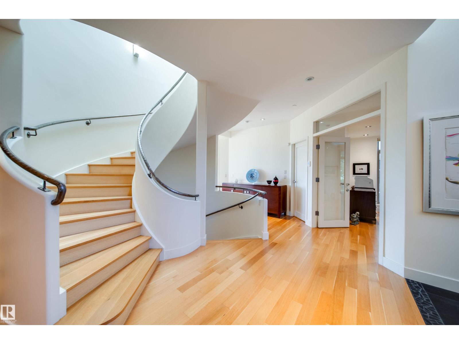 28 Riverside Cr Nw, Edmonton, Alberta  T5N 3M5 - Photo 16 - E4457450