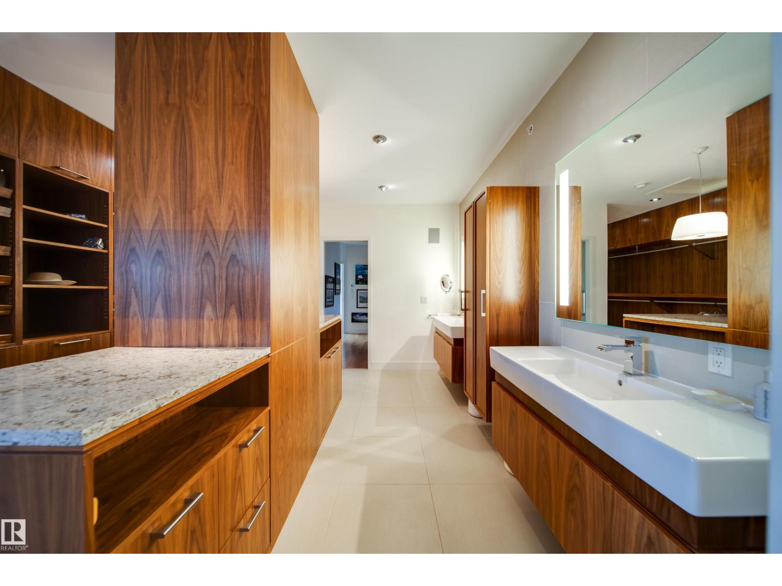 28 Riverside Cr Nw, Edmonton, Alberta  T5N 3M5 - Photo 39 - E4457450