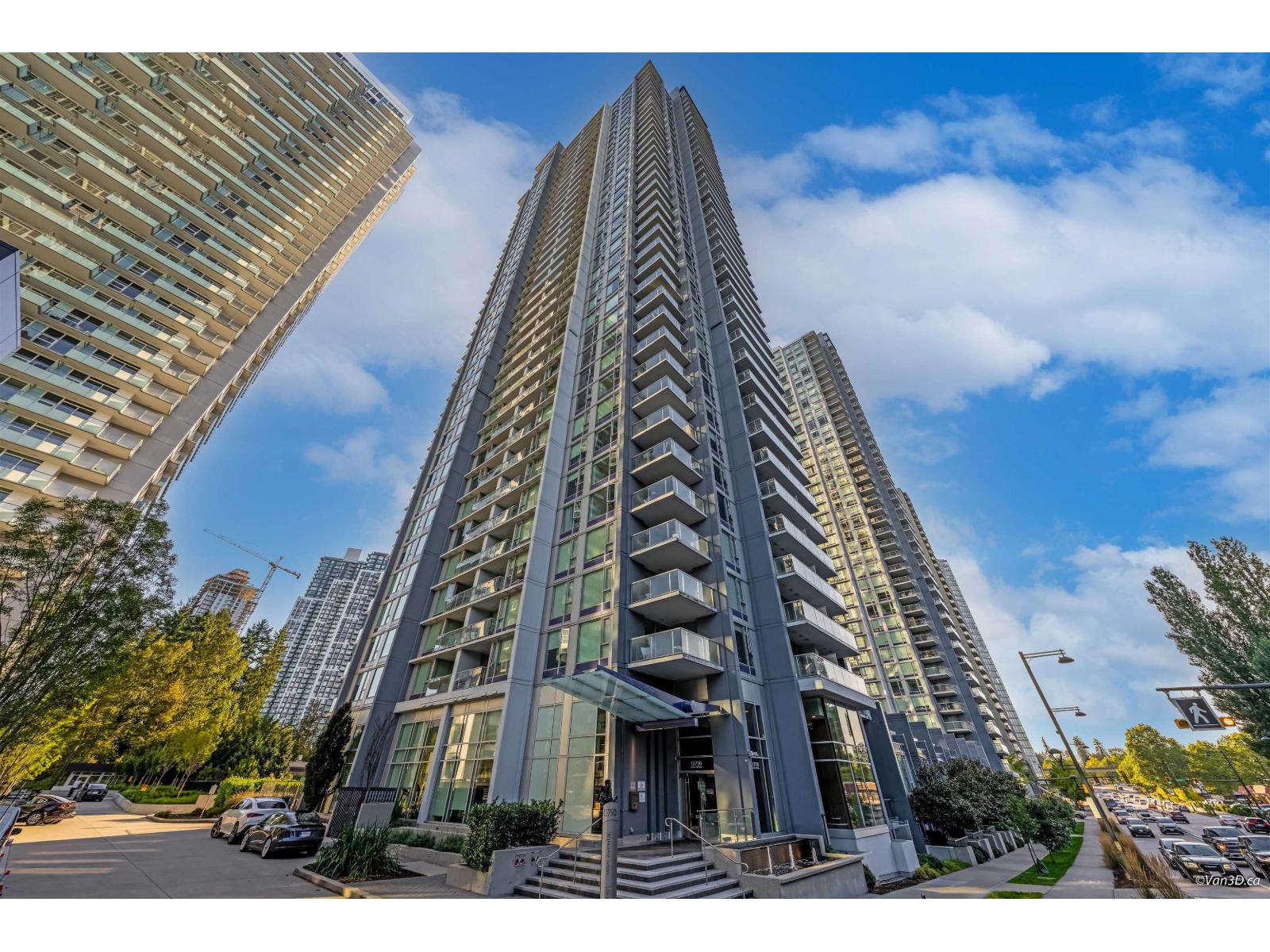 1515 13750 100 AVENUE, Surrey, British Columbia