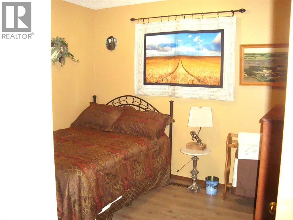 340032 Rge. Rd. 24-5, Rural Kneehill County, Alberta  T0M 2C0 - Photo 32 - A2255314