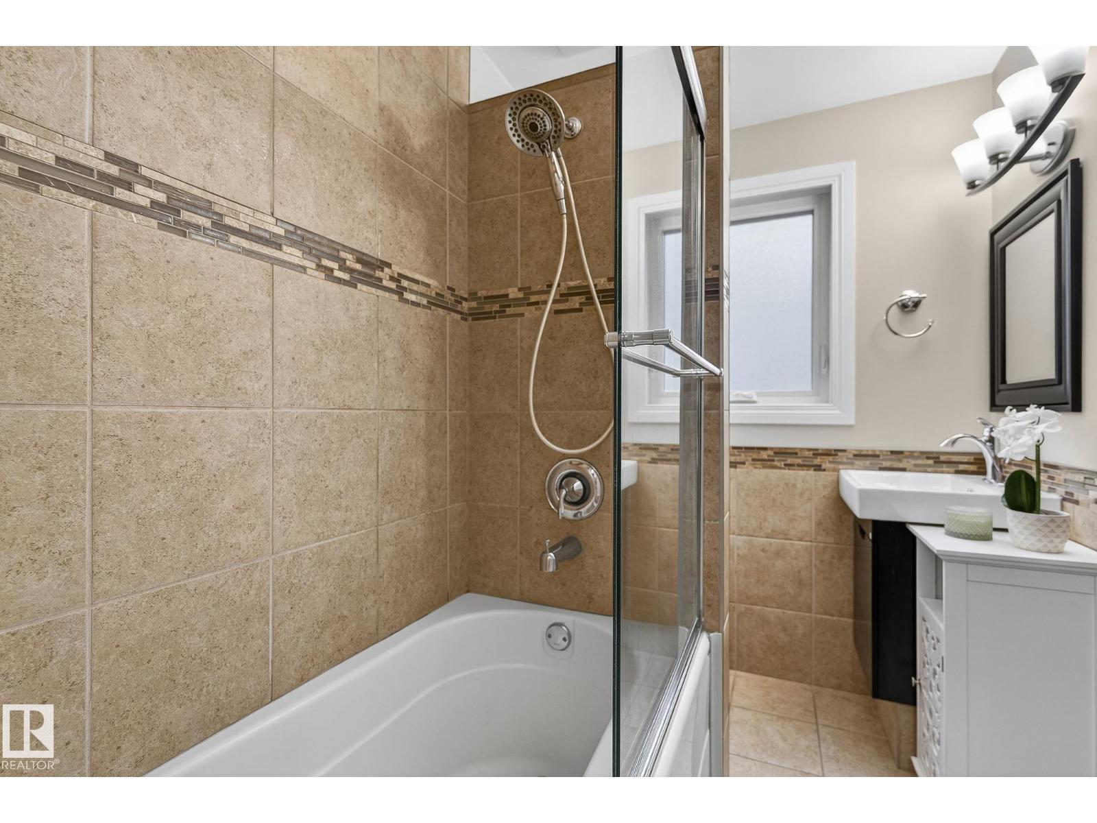 14808 93 Av Nw, Edmonton, Alberta  T5R 5G9 - Photo 22 - E4459275