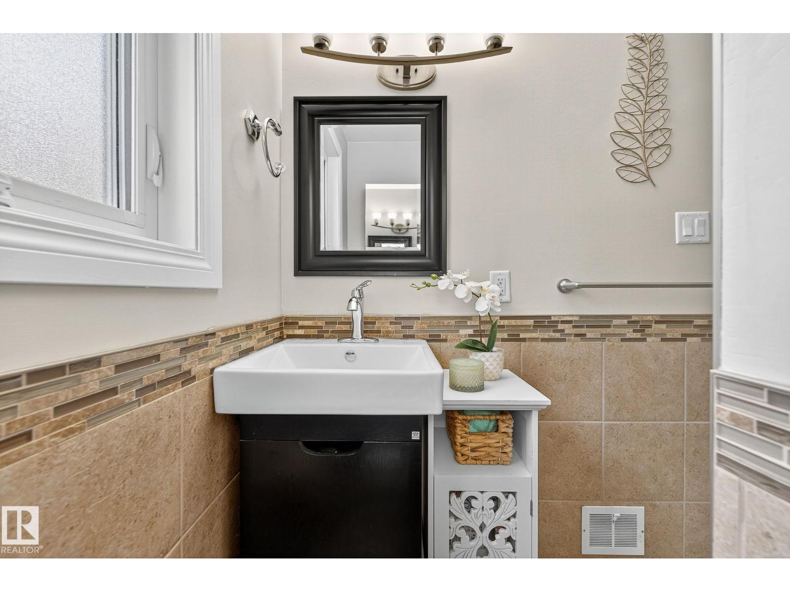 14808 93 Av Nw, Edmonton, Alberta  T5R 5G9 - Photo 23 - E4459275