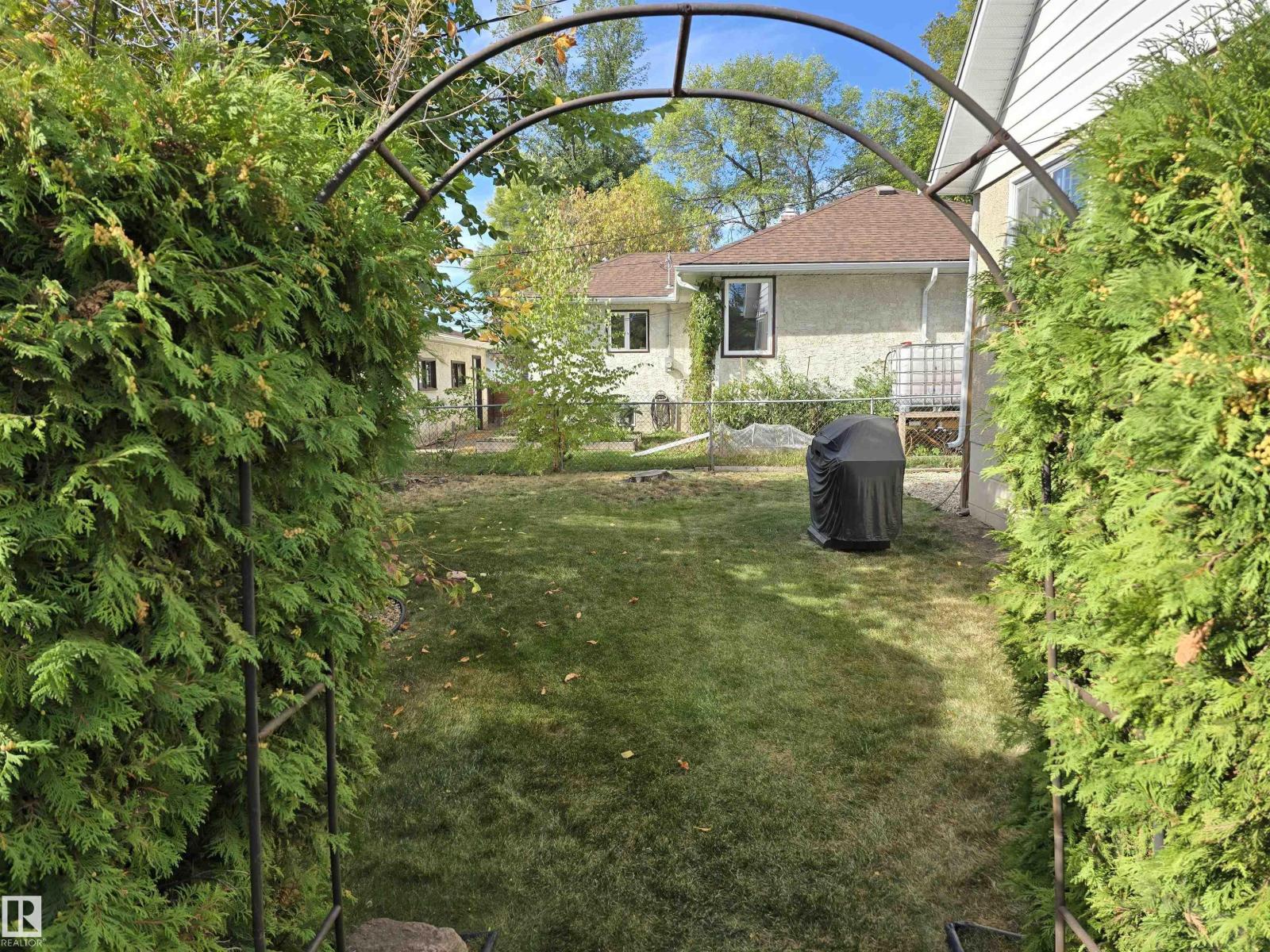 13207 109 Av Nw, Edmonton, Alberta  T5M 2G3 - Photo 38 - E4459278