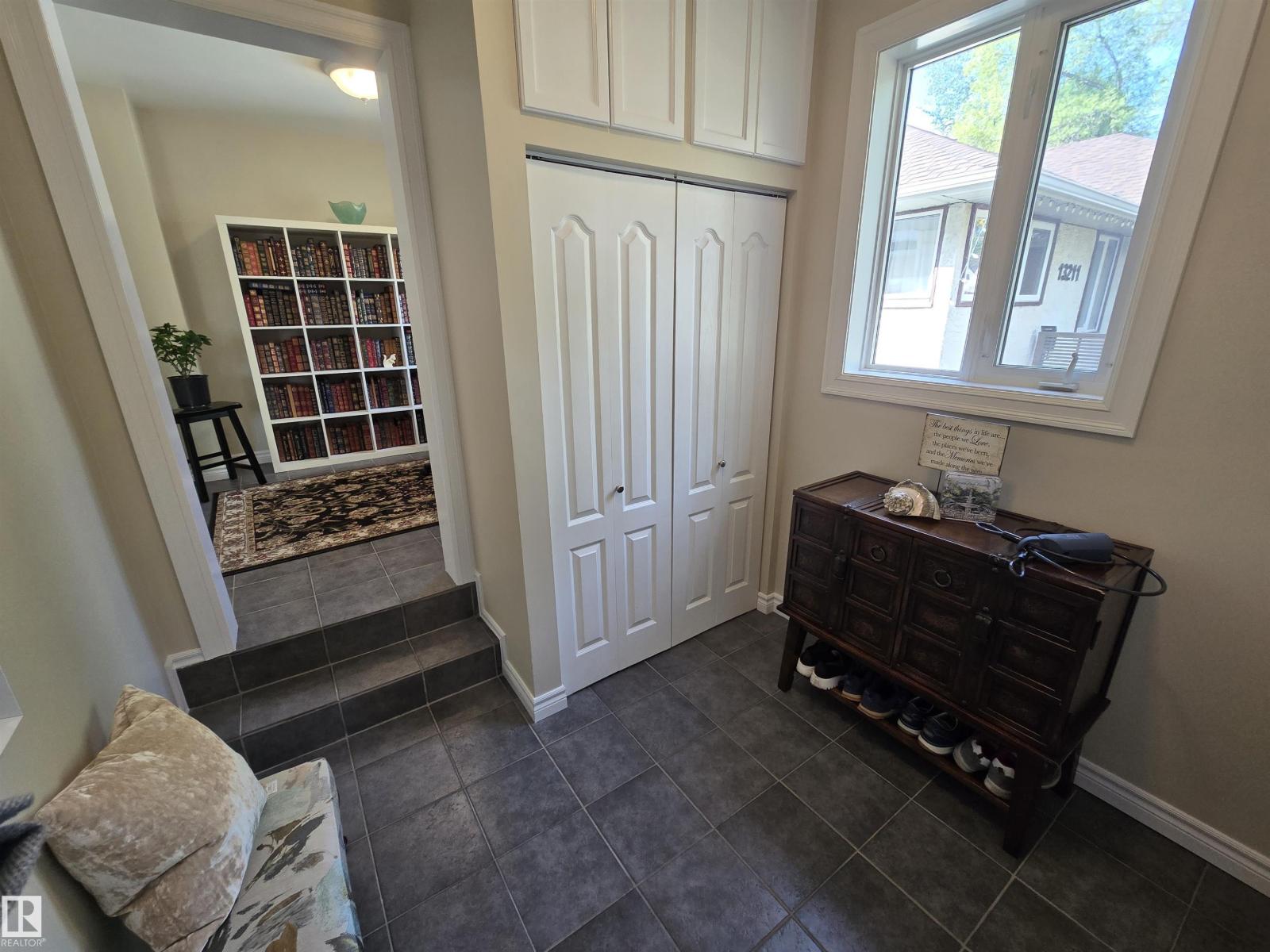 13207 109 Av Nw, Edmonton, Alberta  T5M 2G3 - Photo 4 - E4459278
