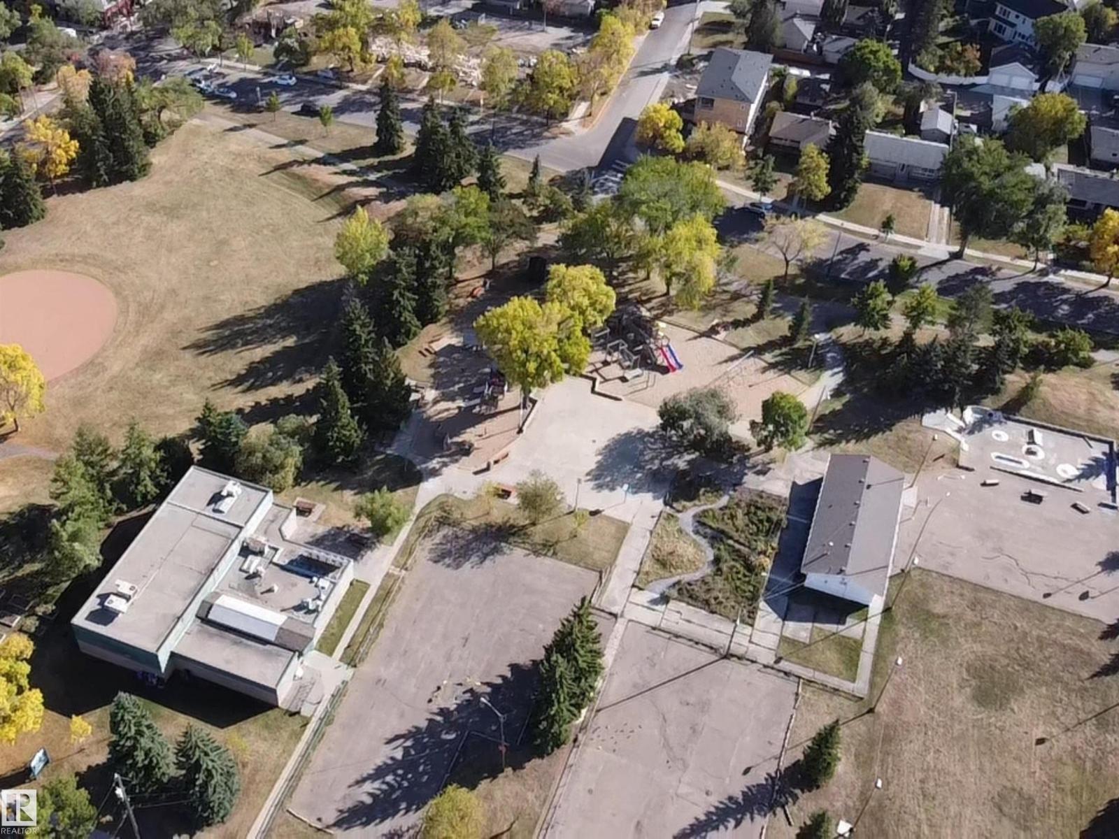 13207 109 Av Nw, Edmonton, Alberta  T5M 2G3 - Photo 52 - E4459278
