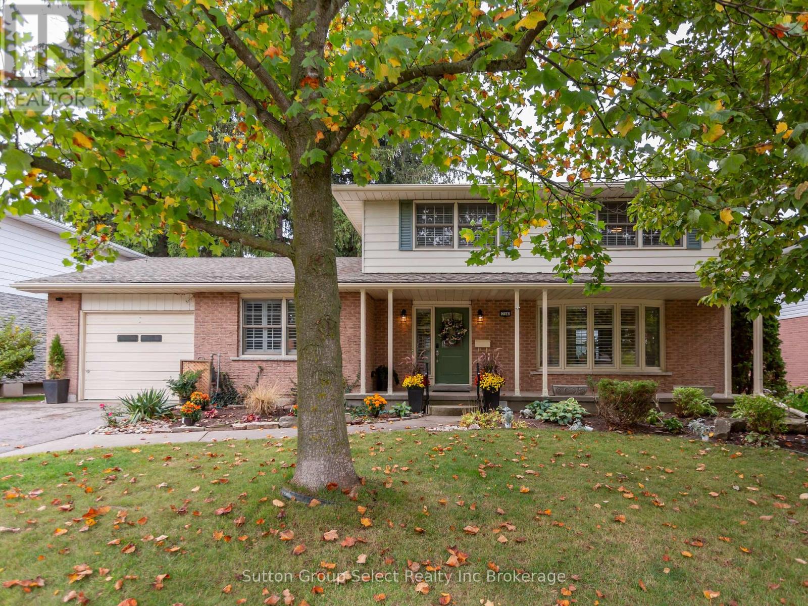 714 GLADSTONE DRIVE, woodstock (woodstock - north), Ontario